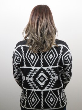 アクエアーフォンテ(aquair fonte) グラデーション20代/30代/40代/ブリーチ/ハイトーン