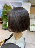 切りっぱなしボブ★ラベンダーベージュ