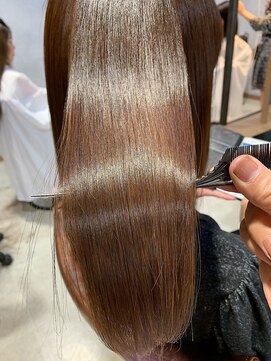 クラッチ 名古屋(CLUTCH) 酸熱トリートメント愛されブラウンフェミニンロング髪質改善