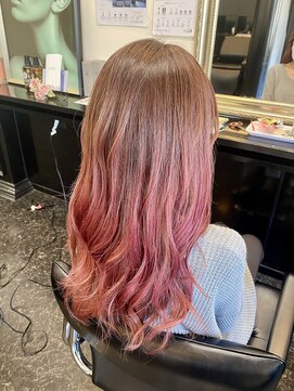 レヴィア(Revia) グレーカラーアレンジ