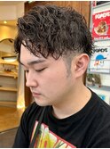 波巻きパーマセンターパートツイストパーマメンズマッシュパーマ
