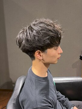 ビーダンディー(Bee dandy) ビジネスツーブロック マッシュショート 束感ニュアンスパーマ