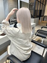 アン(Un)&nbsp;【ホワイトカラー】【シルクハイトーン】【南船場】