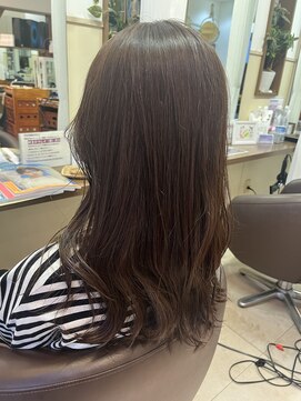 コアフィールフィス(COIFFURE fils) 《見附　今町》マットカラー　巻き髪ロング