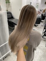 カラ ヘアーサロン(Kala Hair Salon)&nbsp;ハイライトバレイヤージュダブルカラーケアブリーチ20代30代