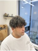 メンズツイストスパイラルメッシュパーマスキンフェードショート