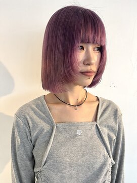 ナツ(Natu.) ラベンダーピンクにレイヤーボブ / 中森しゅう
