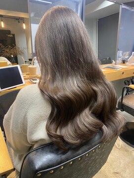 ロッコイースト(ROCCO east) 【ROCCOeast 八王子】くすみオリーブ