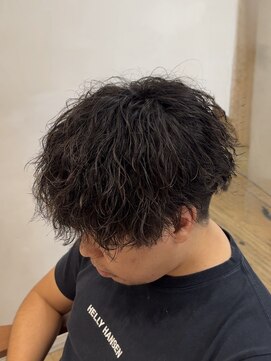 シルク バイ ルカ(SilQ by Luca) 朝のセットが5分！強めのシャドウパーマ