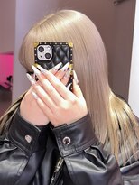 ダズリングディア(Dazzling Deer)&nbsp;ミルクティベージュ/ミディアム／ハイトーン／ストレート