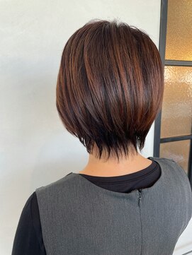 カルム ノエル(CALME noel) 襟元スッキリショート