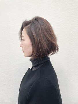 ペスコペスカ(PESCO PESCA) 前下がりレイヤーボブ