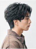 テーパーフェードフェザーパーマセンターパートビジネスヘア