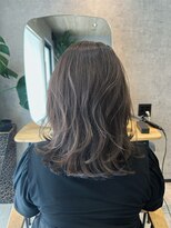 ヘイリー(HAILEY) .