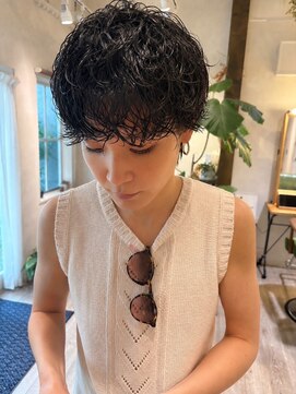 アイ(aii) ショート　マッシュ　パーマ