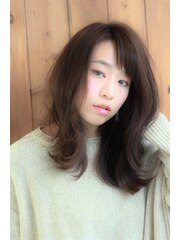 ★hair LOGIA★　 〇3Dカラー　抜け感　小顔ミディアム　