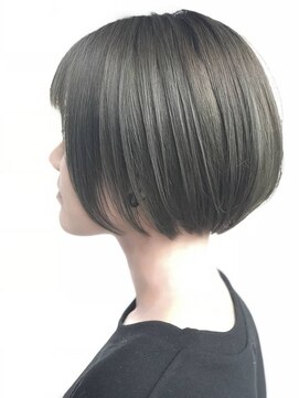 ラ ブレス 梅田茶屋町(LaBless) ショートボブ