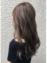 アッシュ ヘアーメイク 桐生(ash hair×make)&nbsp;大人可愛いゆるふわヘアー☆【Ｎドット】