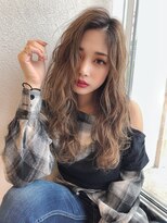 トータルビューティーサロン プリエ(prier) ゆるふわウェーブ×極細ハイライトベージュ