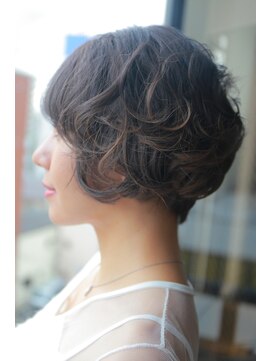サイン ヘア イノベーション(sign HAIR INNOVATION) 大人可愛い、色気、小顔カットひし形シルエット【錦糸町】