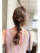 ウユ(uyu)&nbsp;ナチュラルポニーアレンジ