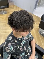 アレス バイ シカ 神戸三宮元町店(ALLES by Cica)&nbsp;波巻きツイストスパイラルパーマツーブロック刈り上げ