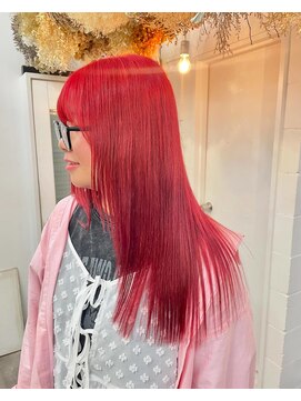 ラフ 原宿(L.a.a.g.f harajuku) レッド 赤 レイヤーカット ロング 透明感@原宿