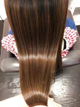 ヴィラ アンド テラス(Villa X terrace) 髪質改善ヘアエステ+カット