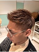 シルエットのいい短髪ヘア♪