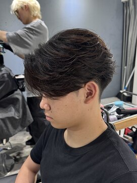 ハイプ(HYPE) ニュアンスパーマ/曲がる縮毛矯正/メンズサロン/メンズ/眉毛