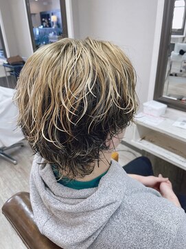 ヘアーパッション(Hair Passion) ウルフ×アンブレラカラー×ブリーチパーマ