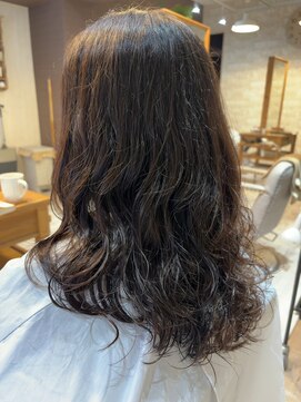 リブラン バイ ルッカ(Liburan by Lucca) 12月 デジタルパーマ