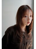 ナチュラルベージュ×レイヤースタイル