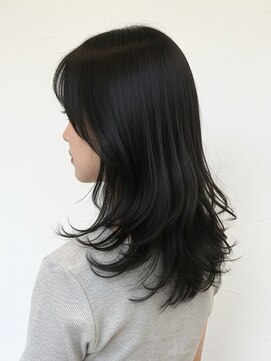 ブルートマト(BLUE TOMATO) 透明感ダークグレージュ×くびれヘア×20代30代暗髪春カラー