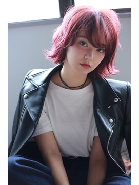 ラべリー 池袋(LOVELEY) ピンクマニッシュ ブリーチ 【池袋】