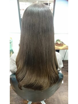 タイガ 上野御徒町(TAIGA) 髪質改善×ロングヘア (天使の髪質改善)【艶髪・美髪】