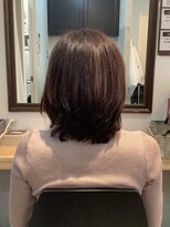 カットサロンウエスト ミディアムスタイル