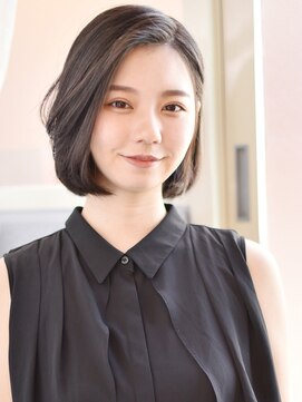 イリーブ(elieve) 艶髪ボブ