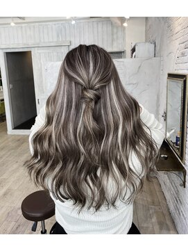 ピヨン 心斎橋(piLLon) スペシャルハイライト☆プラチナグレージュ