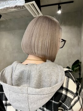 ブルックス ハイライト 切りっぱなしボブ ピンクブラウン 髪質改善 丸型