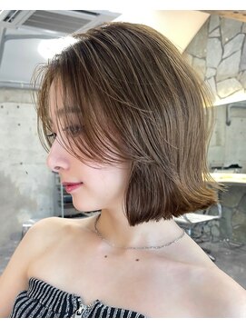 サイン 表参道(SIGN) 韓国ヘアーハッシュカットレイヤーカットグレージュブリーチ無し