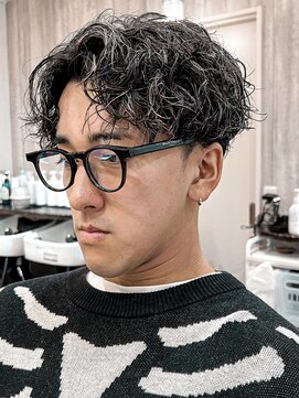 ヘアアンドフェイス ルースト(hair&face ROOST) スパイラルパーマ×ハイライト