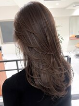 ハイライトカラーだけじゃない！ワンカラーでもデザイン性溢れるJIL BLANのヘアスタイル＊[徳島]