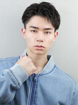 ザ サードヘアー 津田沼 (THE 3rd HAIR) かき上げアップバング　ガイルヘア