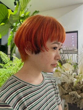 ラーサ(LaHzA) 大人ショートボブ前下がりひし形ボブ/ビビビ祭