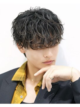 オーシャントーキョーウエスト 心斎橋 (OCEAN TOKYO WEST) シャドウパーマシースルーラウンドマッシュ波巻きパーマウルフ