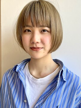 イギー(igggy) ケアブリーチ　ハイトーン　ブロンド　ダブルカラー　ロング