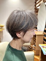 ドゥワドフェパッソ(Doigt de fee passo)&nbsp;白髪が馴染む大人ショート