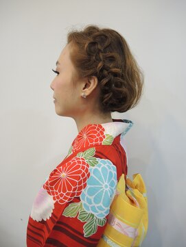 キーポイント(K Point) 編み込み＋ボブスタイル