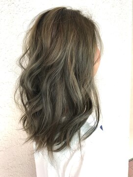 ベル(Belle) ハイライト＋グラデーションカラー